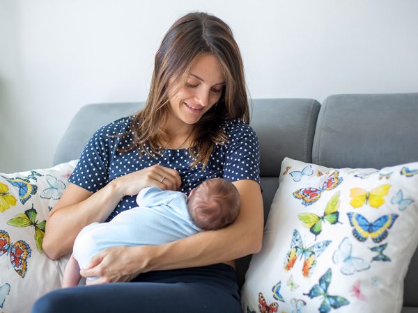 all-about-smile-Breastfeeding-teeth