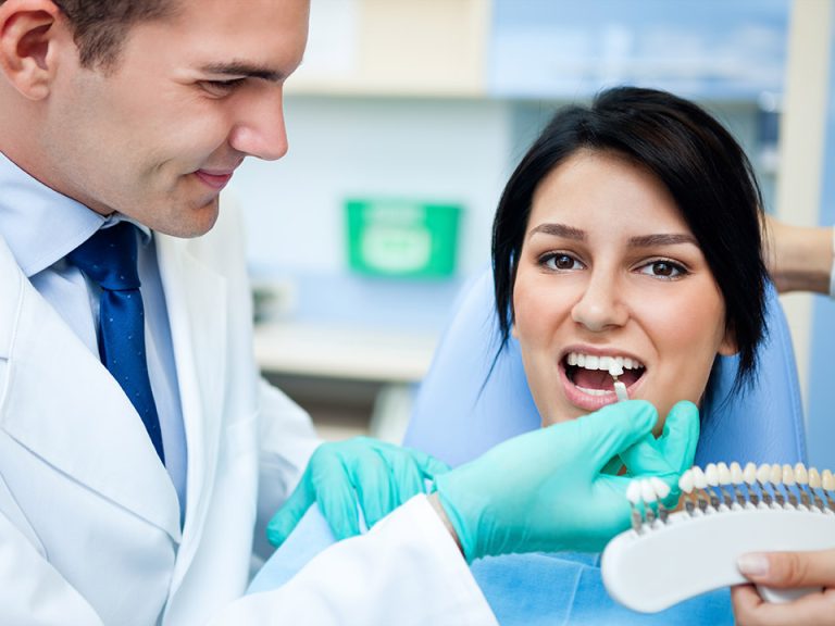 teeth whitening vs veneers